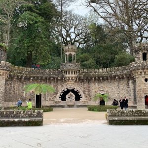 Quinta da Regaleira Sintra- Yard of the Dragon
